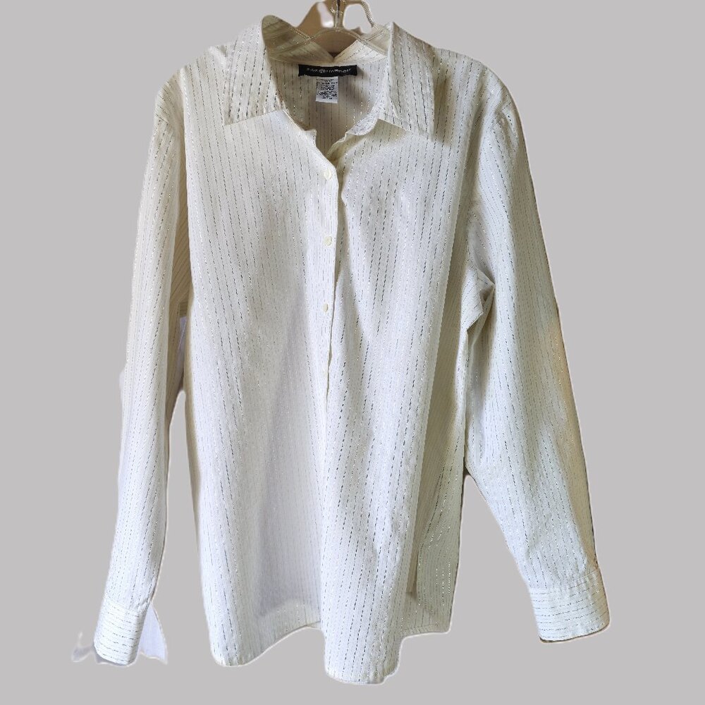 Sag Harbor White Button Down Shirt /W Vertical Silver Metallic Stripes XL